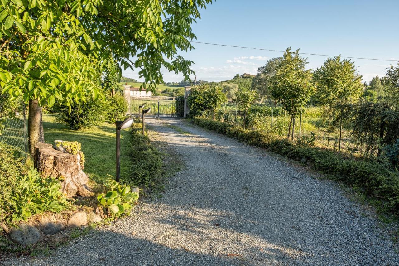 Villa Curte Nicia Nizza Monferrato Eksteriør billede