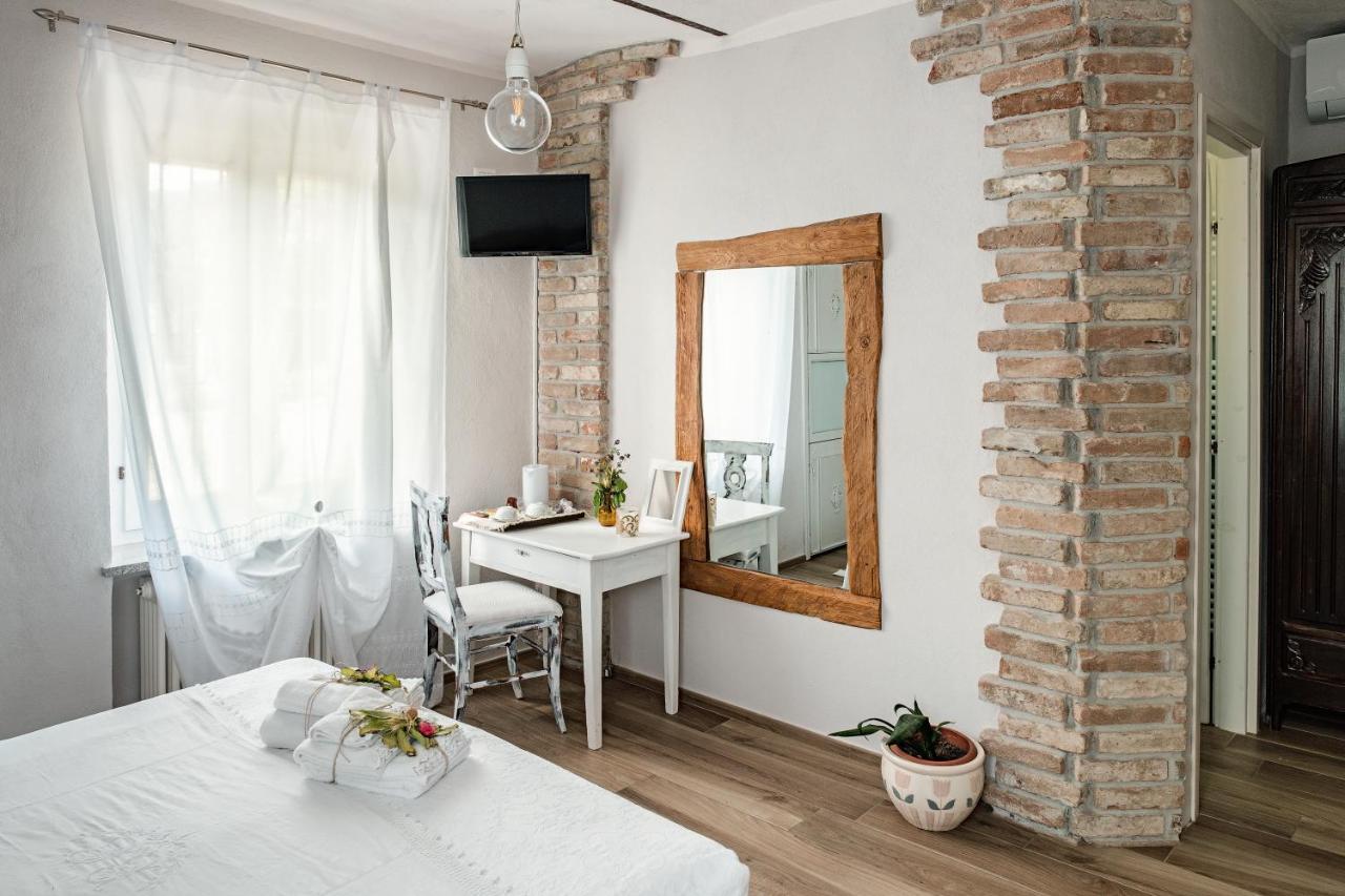 Villa Curte Nicia Nizza Monferrato Eksteriør billede