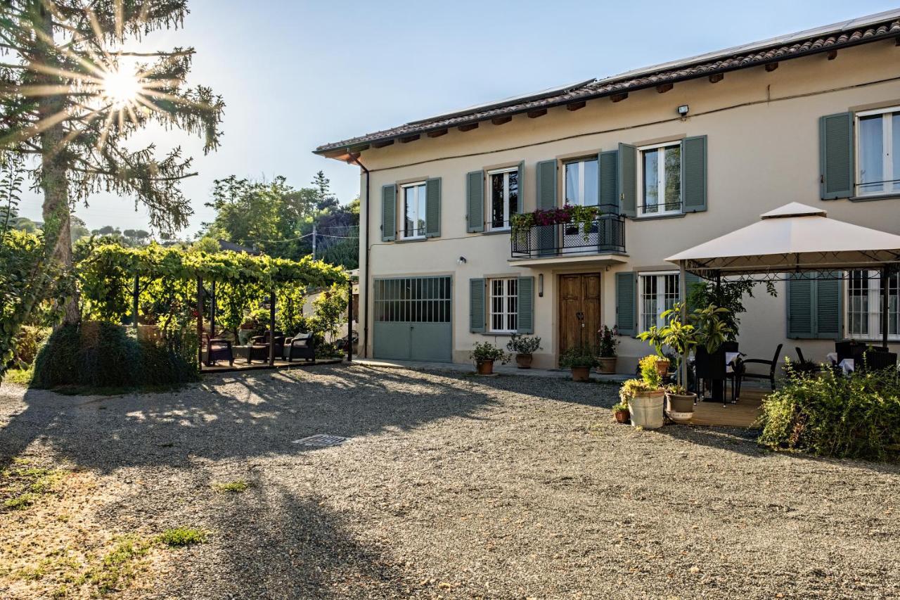 Villa Curte Nicia Nizza Monferrato Eksteriør billede